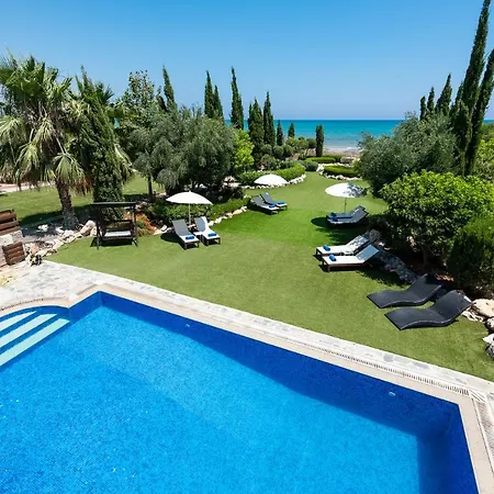 Villa Sea Front Oceanus H3 By Ezoria *
